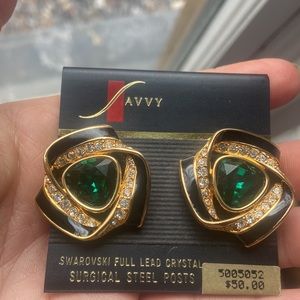 NWT vintage Savvy Swarovski, black gold emeralg colored earrings. Statements!